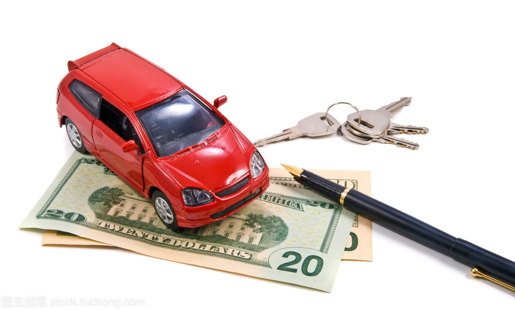 租賃與購買 汽車消費的兩條路徑解析